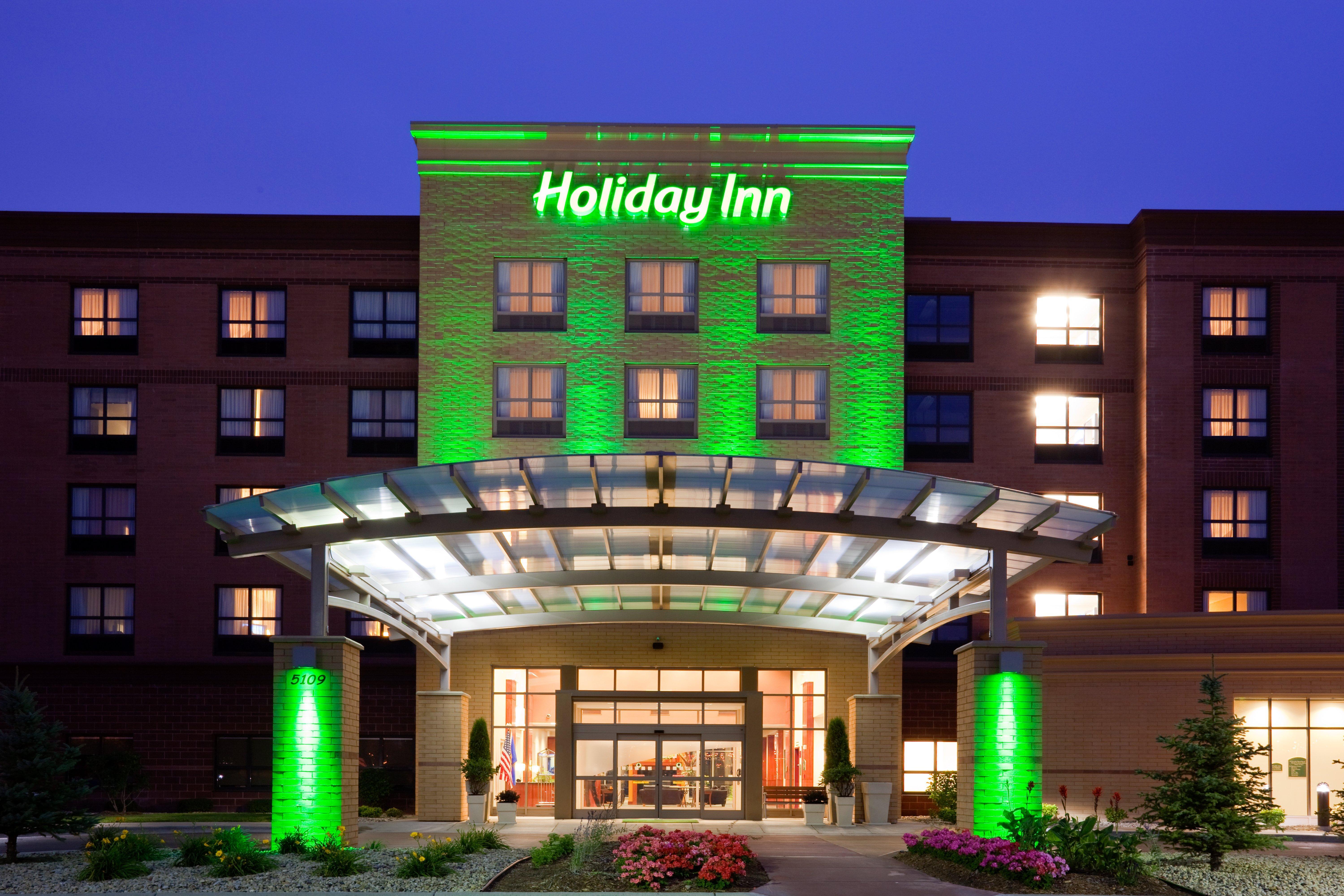 Holiday Inn Madison At The American Center, An Ihg Hotel Kültér fotó